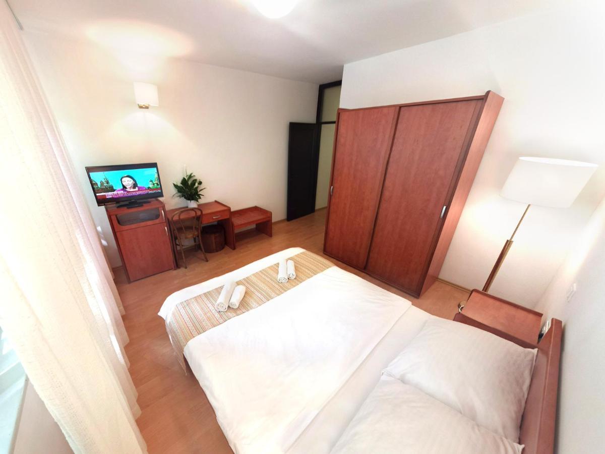 Hotel Lucija Мост-на-Соки Экстерьер фото