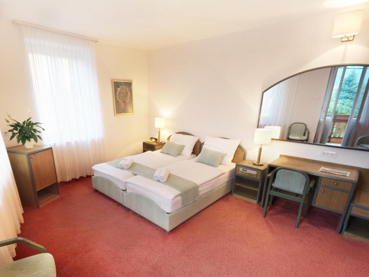 Hotel Lucija Мост-на-Соки Экстерьер фото