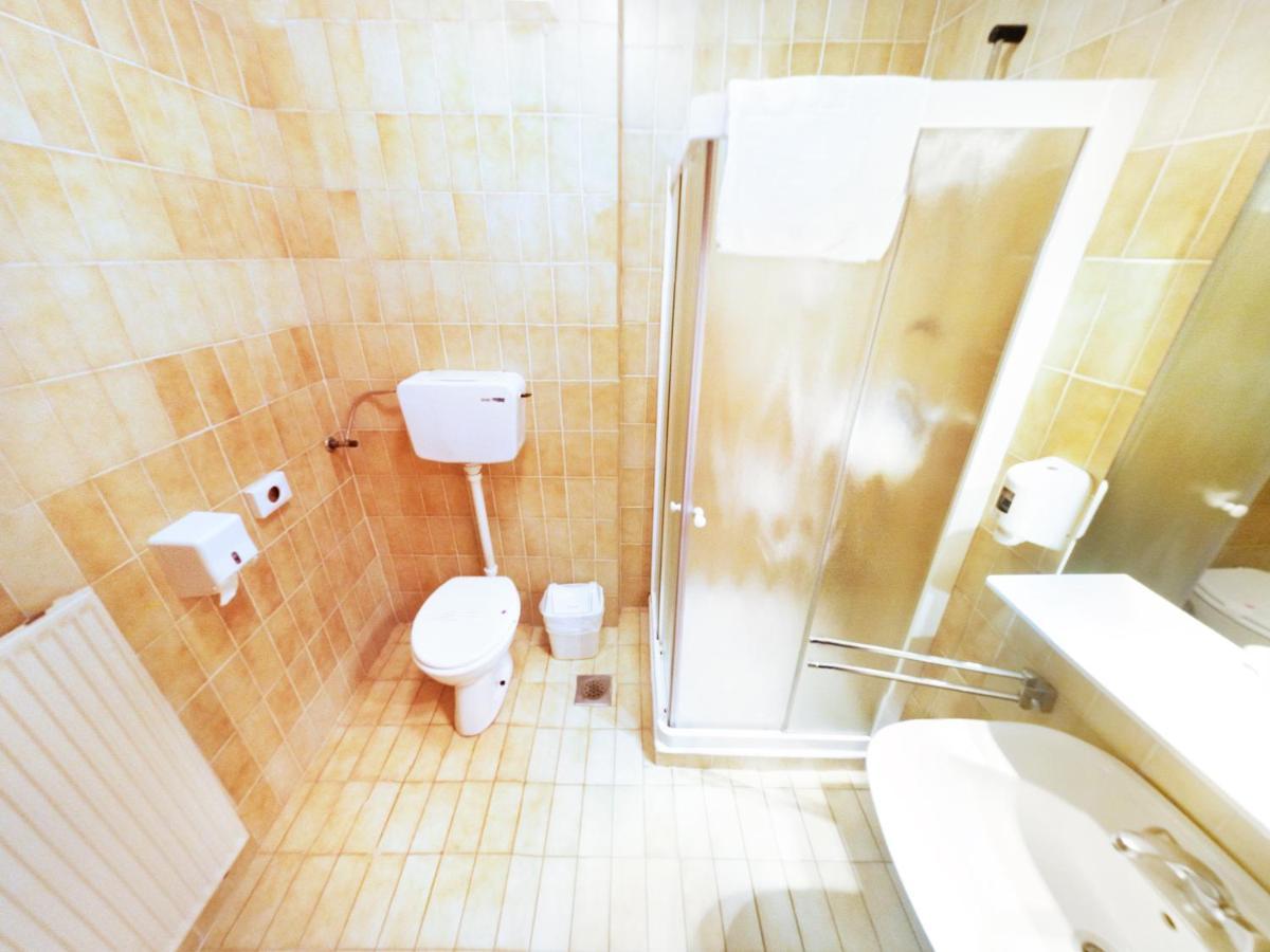 Hotel Lucija Мост-на-Соки Экстерьер фото